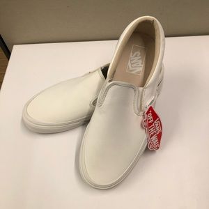 NWT - Vans White Leather Slip On (VANSBUCK)